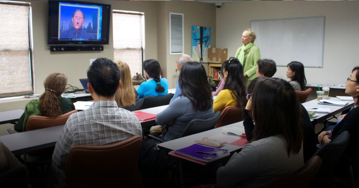 Finance Pronunciation in American English: Common Mistakes and Easy Fixes